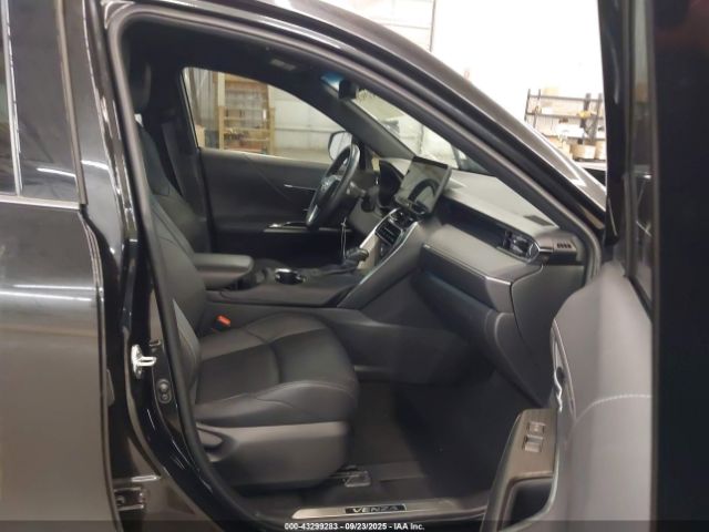 2024 TOYOTA VENZA JTEAAAAH8RJ173943 Photo 4