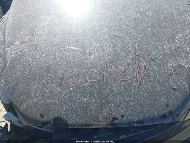 2023 TESLA MODEL X 7SAXCAE55PF376224 Photo 9