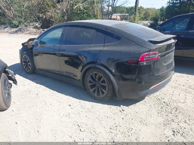 2023 TESLA MODEL X 7SAXCAE55PF376224 Photo 2