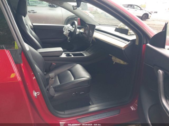 2021 TESLA MODEL Y 5YJYGDEF0MF141015 Photo 4