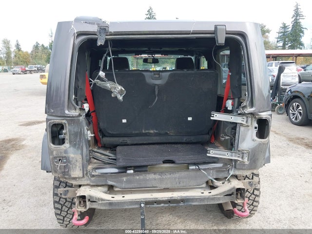 1C4HJWCG8JL854990 Jeep 2018