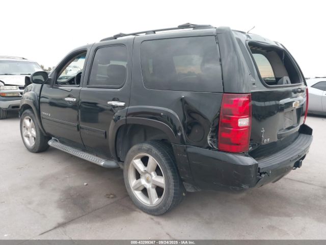 2011 CHEVROLET TAHOE 1GNSKBE04BR399914 Photo 2