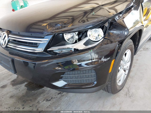Aukcja sprzedaży 2015 Volkswagen Tiguan S, vin: WVGAV7AX4FW548787, numer aukcji: 43299395