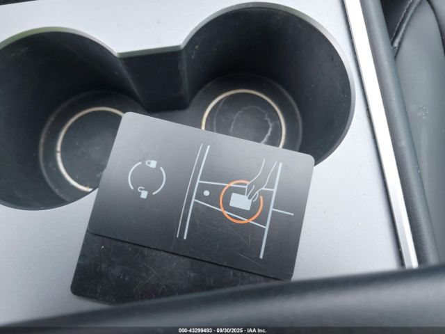 2022 TESLA MODEL Y 7SAYGDEF4NF461944 Photo 10