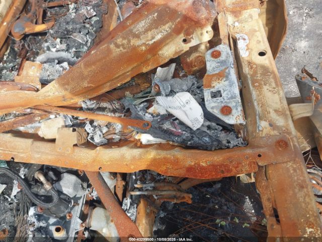 2018 CHEVROLET CAMARO 1G1FB1RX1J0107417 Photo 8