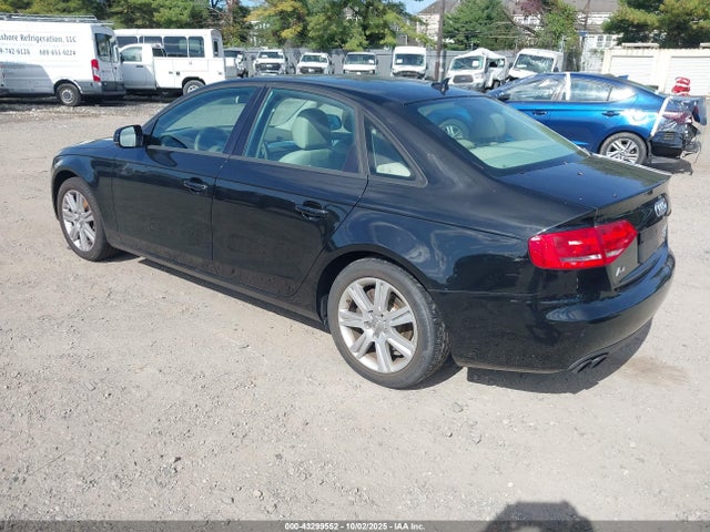 2011 AUDI A4 WAUBFAFL6BN008749 Photo 2