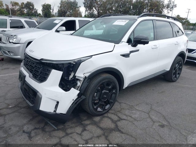 5XYRKDJF6RG301679 KIA Sorento X-line Sx