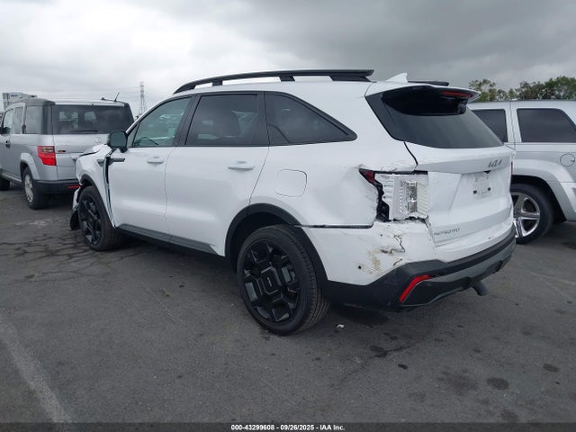 5XYRKDJF6RG301679 KIA Sorento X-line Sx