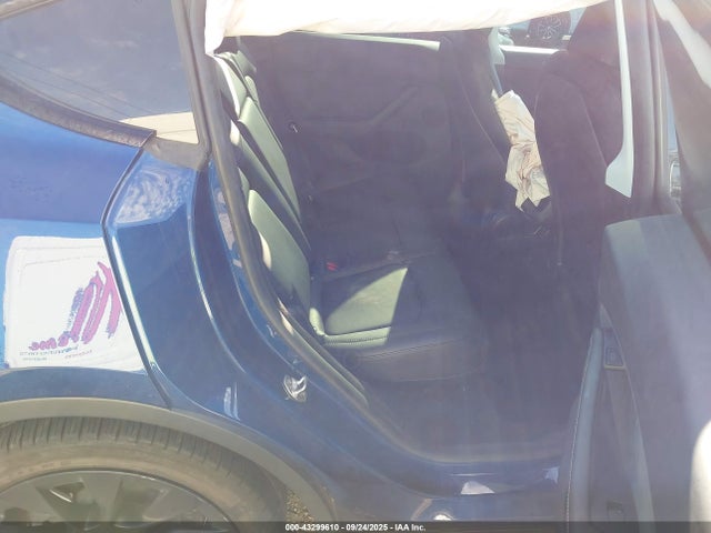 2023 TESLA MODEL Y 7SAYGDEE7PA137281 Photo 7