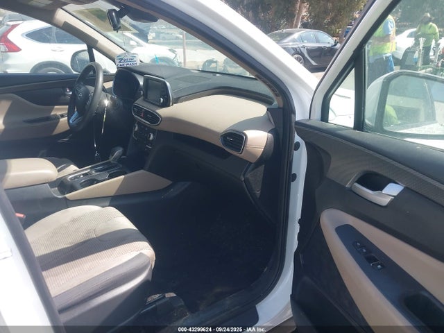 Продажа на аукционе авто 2019 Hyundai Santa Fe Sel, vin: 5NMS33AD2KH090421, номер лота: 43299624
