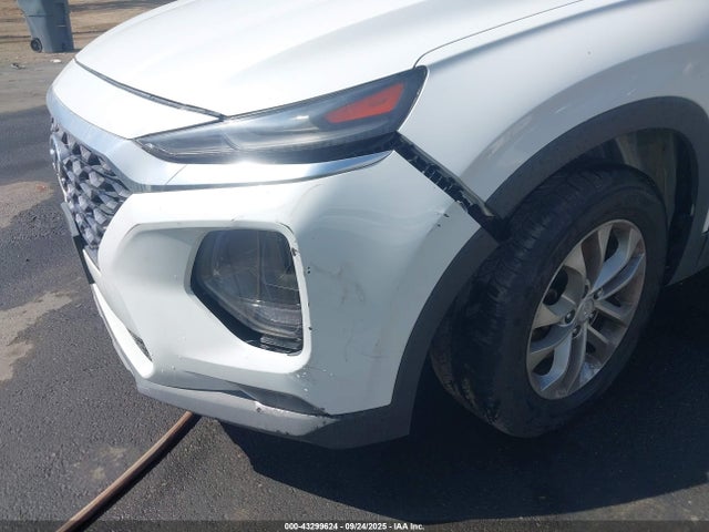 Продажа на аукционе авто 2019 Hyundai Santa Fe Sel, vin: 5NMS33AD2KH090421, номер лота: 43299624