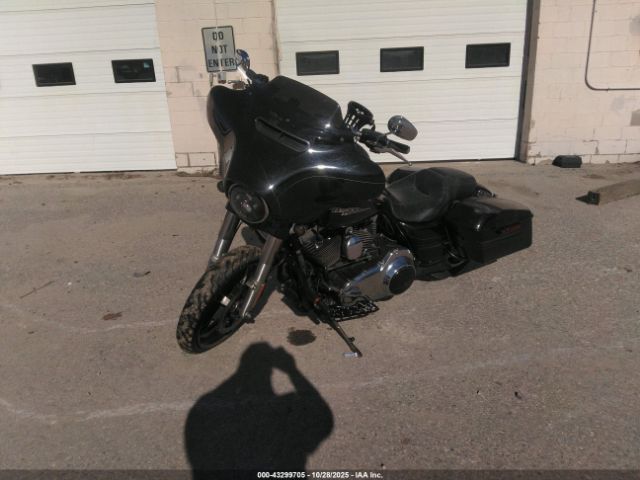 2015 HARLEY-DAVIDSON FLHXS 1HD1KRM18FB703637 Photo 1