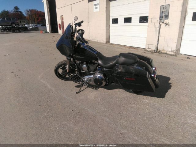 2015 HARLEY-DAVIDSON FLHXS 1HD1KRM18FB703637 Photo 2