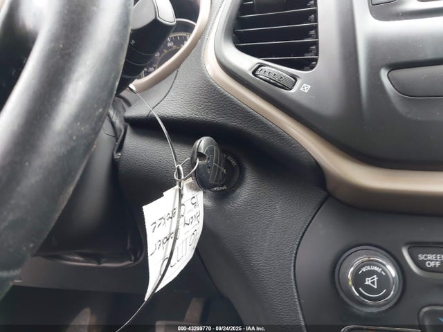 Jeep 2015 2015 1C4PJMCB5FW733859 Image 11