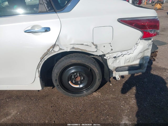 1N4AL3AP5FN381192 Nissan 2015