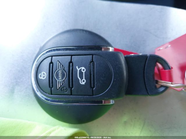 2019 MINI CONVERTIBLE WMWWG9C55K3E39679 Photo 10