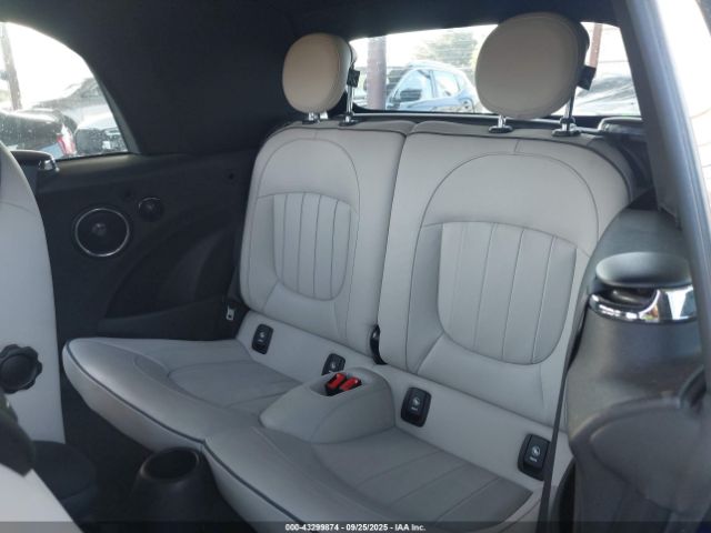 2019 MINI CONVERTIBLE WMWWG9C55K3E39679 Photo 7