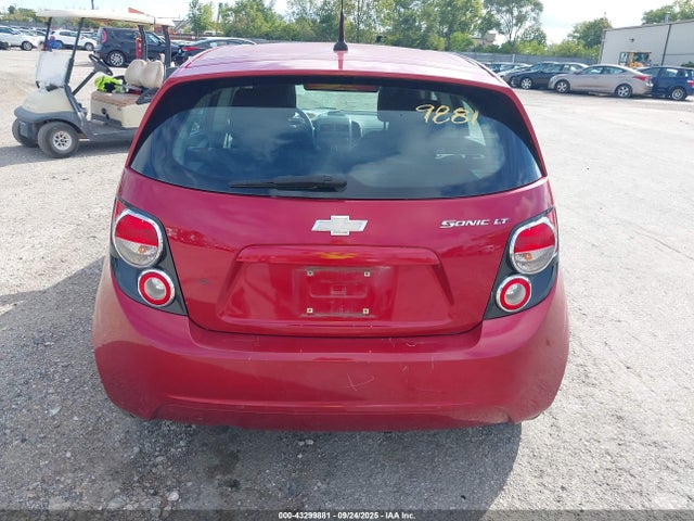 2012 CHEVROLET SONIC 1G1JC6SH8C4121205 Photo 2