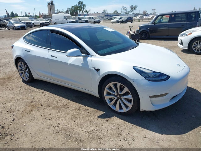 2018 TESLA MODEL 3 5YJ3E1EA3JF048858 Photo 0