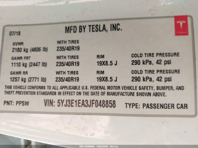 2018 TESLA MODEL 3 5YJ3E1EA3JF048858 Photo 8