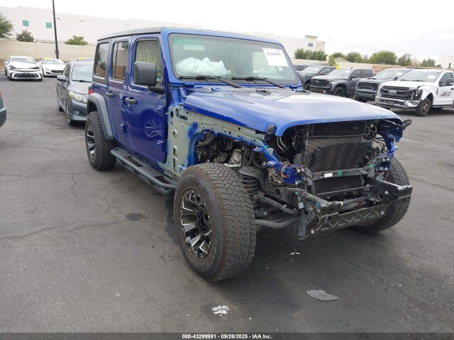 1C4HJXDG2JW183254 Jeep Wrangler
