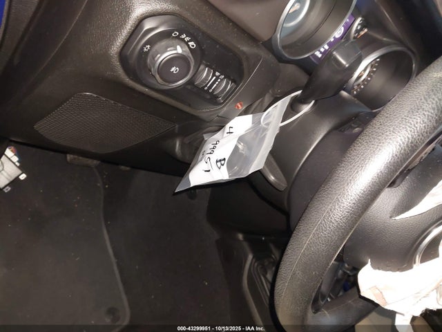 1C4HJXDG2JW183254 Jeep Wrangler
