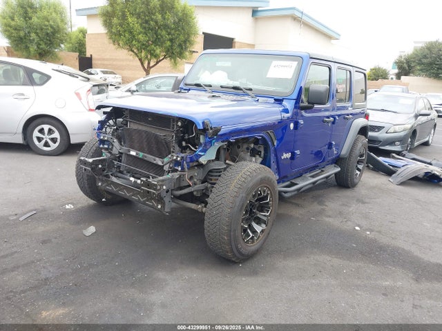 1C4HJXDG2JW183254 Jeep Wrangler