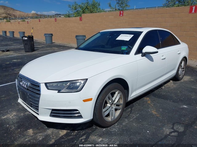 2017 AUDI A4 WAUANAF40HN011842 Photo 1