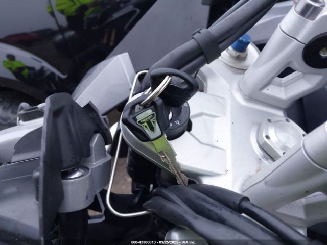 2013 TRIUMPH MOTORCYCLE TIGER SMTF02XK80J568981 Photo 10