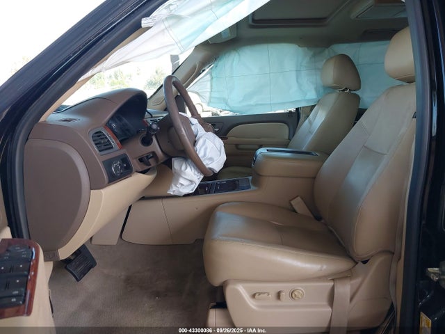 1GNSCKE09ER129420 Chevrolet Suburban 1500 Ltz