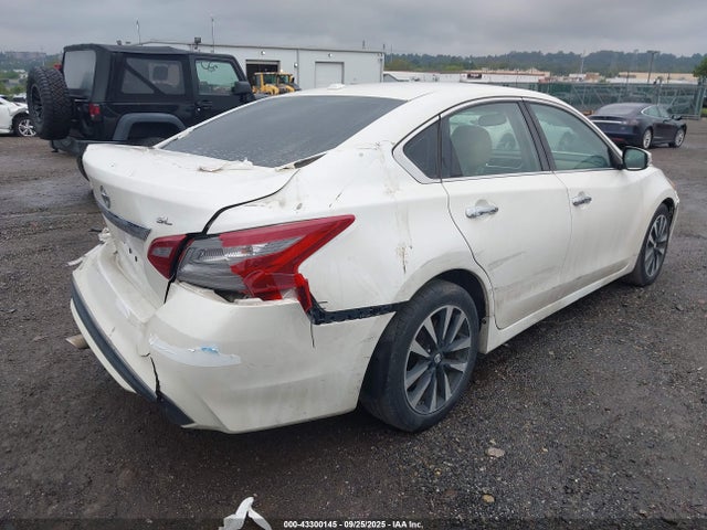 1N4AL3AP8JC119140 Nissan Altima 2.5 Sl