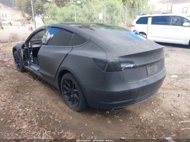 2019 TESLA MODEL 3 5YJ3E1EB4KF384982 Photo 2