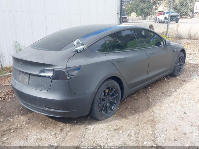 2019 TESLA MODEL 3 5YJ3E1EB4KF384982 Photo 3