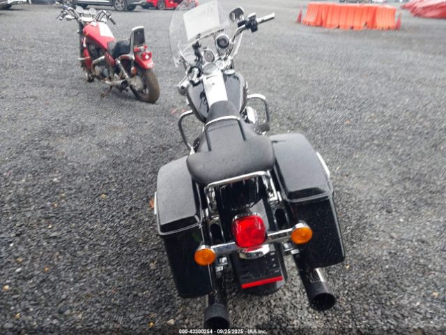 2016 HARLEY-DAVIDSON FLHR 1HD1FBM12GB675007 Photo 5