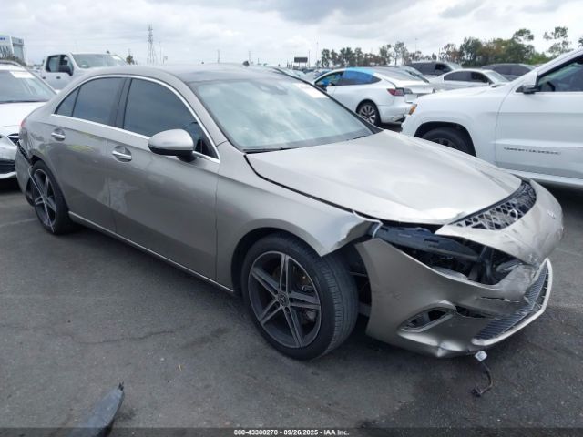 2020 MERCEDES-BENZ A 220 W1K3G4EB2LW043854
