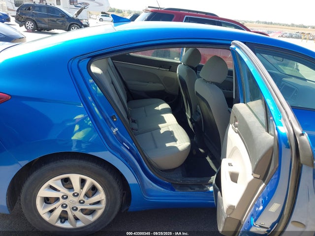 Hyundai 2017 2017 KMHD74LF1HU390482 Image 8