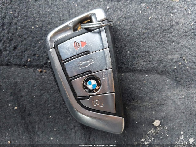 WBAJE7C33HG887825 BMW 540I
