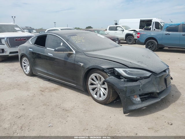 2017 TESLA MODEL S 5YJSA1E11HF225893