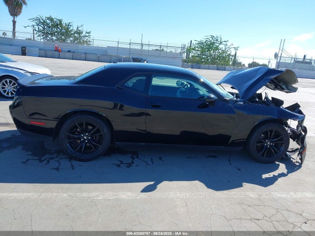 Dodge 2018 2018 2C3CDZAG3JH262985 Image 13