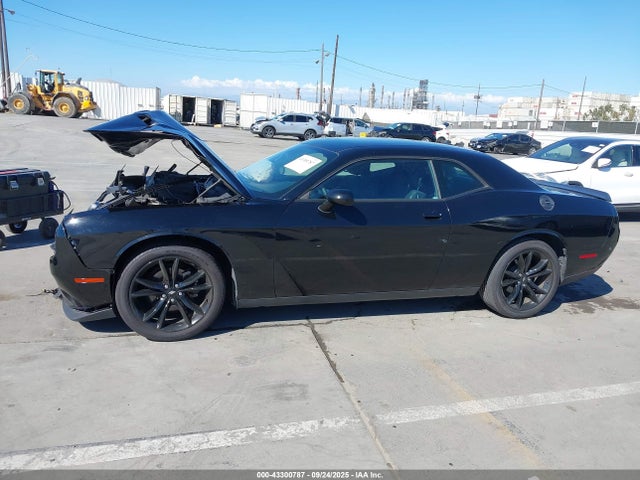 Dodge 2018 2018 2C3CDZAG3JH262985 Image 14