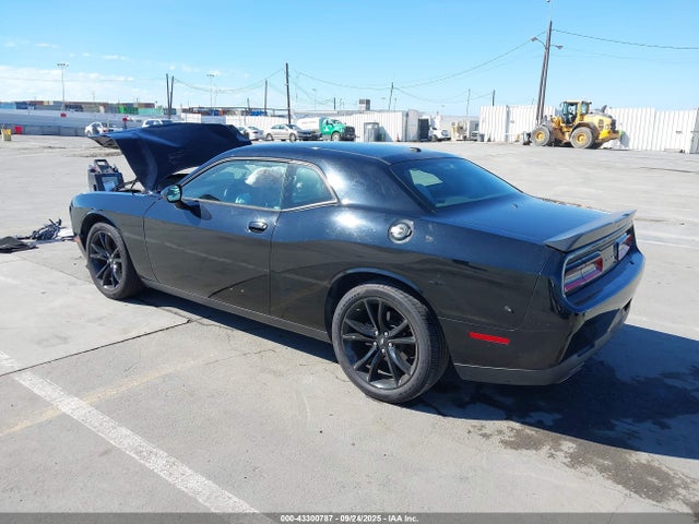 Dodge 2018 2018 2C3CDZAG3JH262985 Image 3