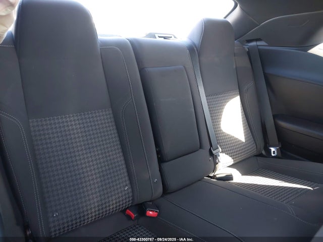 Dodge 2018 2018 2C3CDZAG3JH262985 Image 8