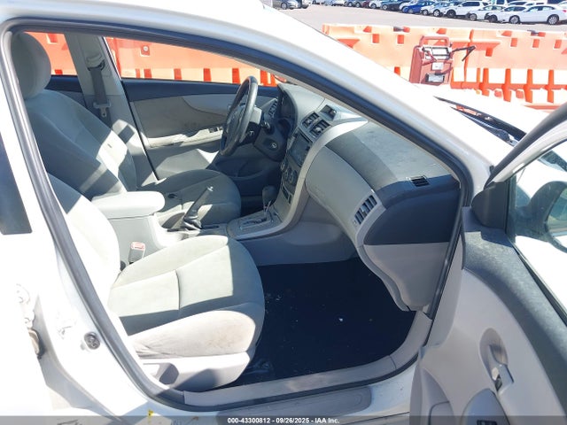 2013 TOYOTA COROLLA 5YFBU4EE0DP076323 Photo 4