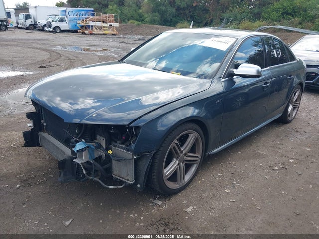 2010 AUDI S4 WAUKGAFLXAA038341 Photo 1