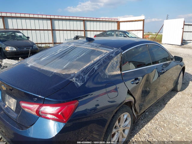 1G1ZD5ST3LF064396 Chevrolet Malibu Fwd Lt