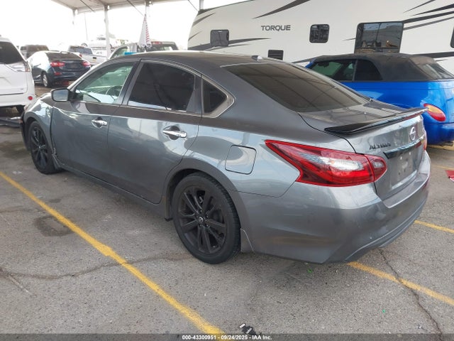 Nissan Altima 2018 1N4AL3AP7JC178552 Image 3