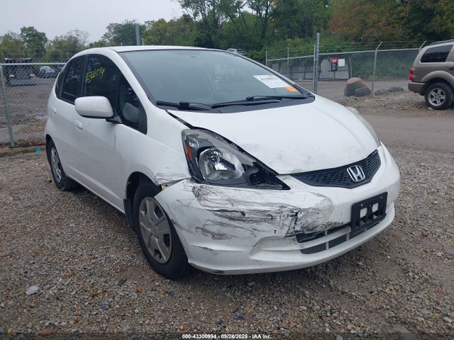 2013 Honda Fit მანქანა იყიდება აუქციონზე, vin: JHMGE8H38DC056915, აუქციონის ნომერი: 43300994