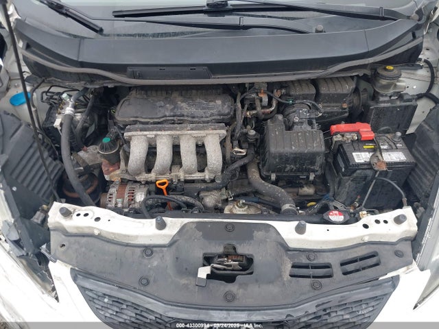 2013 Honda Fit მანქანა იყიდება აუქციონზე, vin: JHMGE8H38DC056915, აუქციონის ნომერი: 43300994