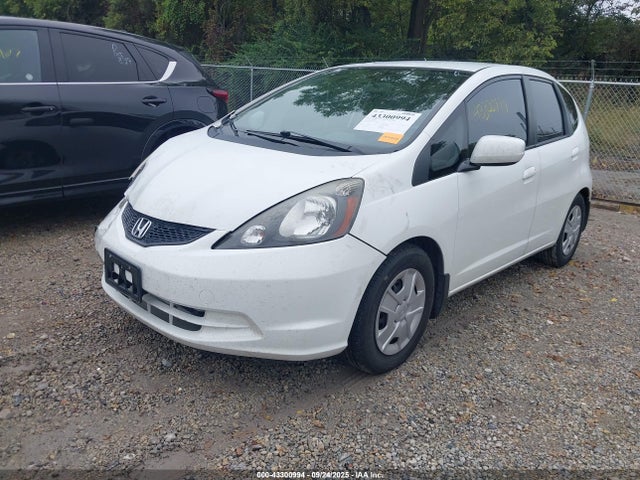 2013 Honda Fit მანქანა იყიდება აუქციონზე, vin: JHMGE8H38DC056915, აუქციონის ნომერი: 43300994
