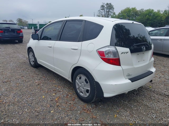2013 Honda Fit მანქანა იყიდება აუქციონზე, vin: JHMGE8H38DC056915, აუქციონის ნომერი: 43300994